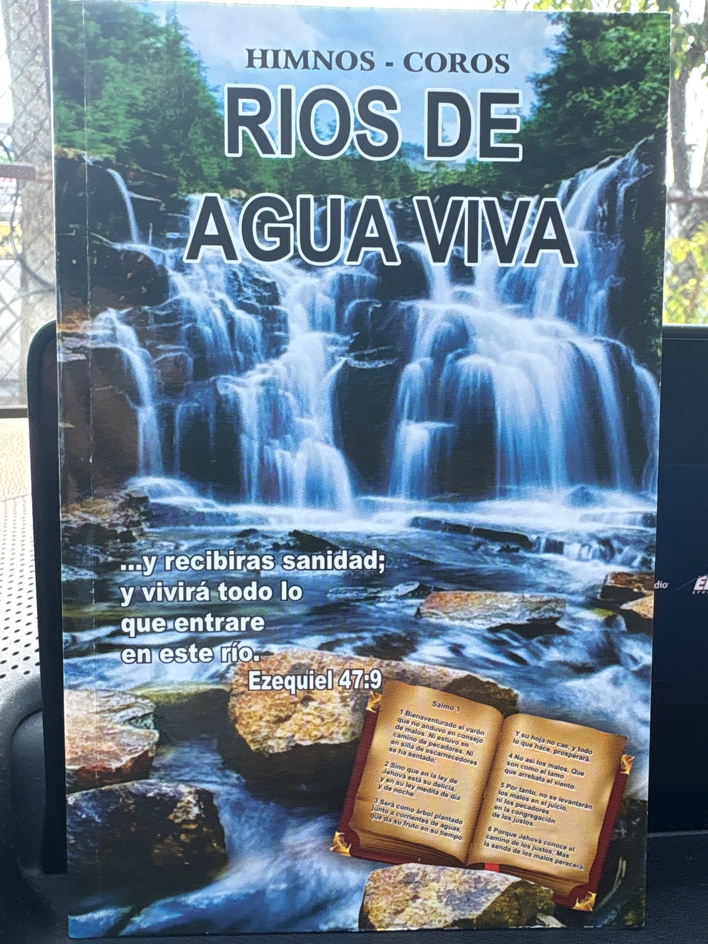 HIMNARIO RÍOS DE AGUA VIVA HIMNOS Y COROS